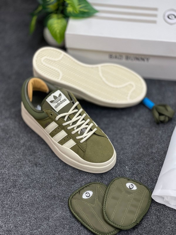 Campus Light Bad Bunny  Olive (1:1)